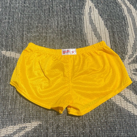 Sofie pinny shorts - Picture 3 of 3